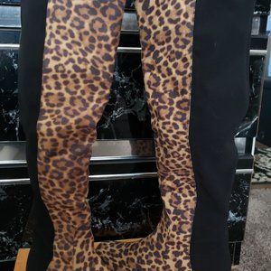 Unisa Leopard print over the knee